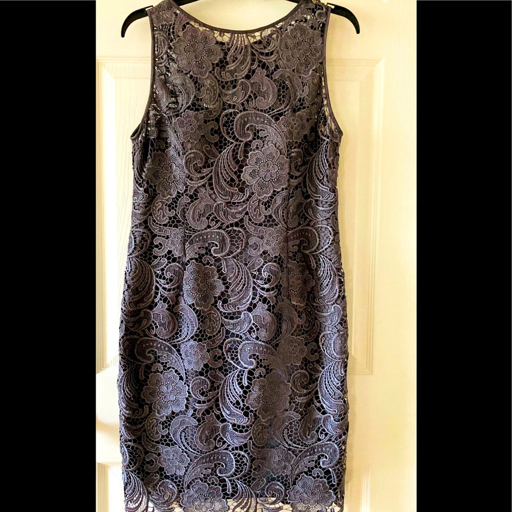 NWOT Adrianna Papell Evening dress. Size 10P